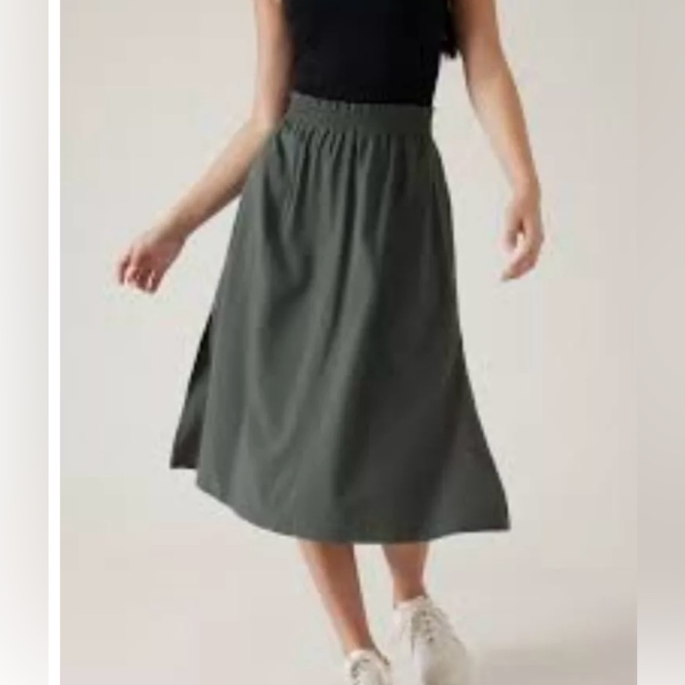 Athleta Savannah skirt-Bali green SMALL
